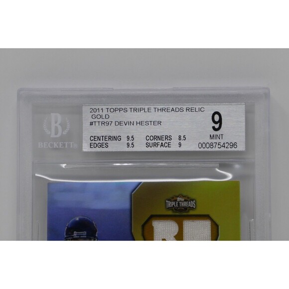 2011 Topps Triple Threads Relic Gold Devin Hester/9 Bears Beckett 9 - Picture 6 of 10